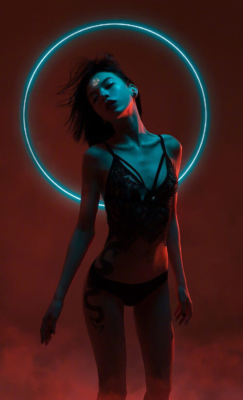 勇士官方账号发布球员搞笑训练集锦,勇士队训练